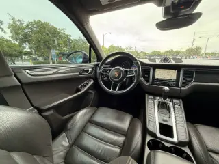 2016 Porsche Macan Turbo