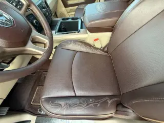 2014 RAM 3500 Laramie Longhorn