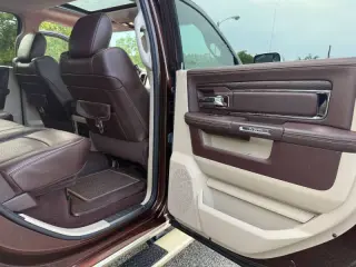 2014 RAM 3500 Laramie Longhorn