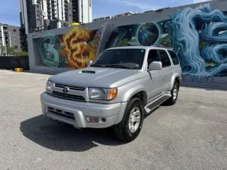 2001 Toyota 4Runner SR5