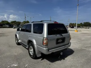 2001 Toyota 4Runner SR5