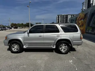 2001 Toyota 4Runner SR5