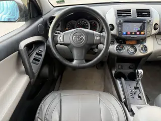 2009 Toyota RAV4 Limited