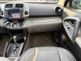 2009 Toyota RAV4 Limited