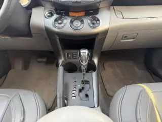 2009 Toyota RAV4 Limited