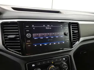 Volkswagen Atlas 2023 V6 SE 4dr SUV w/Technology
