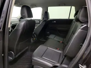 Volkswagen Atlas 2023 V6 SE 4dr SUV w/Technology