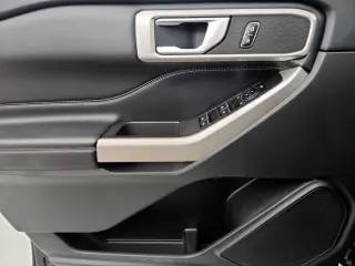 Ford Explorer 2023 XLT 4dr SUV