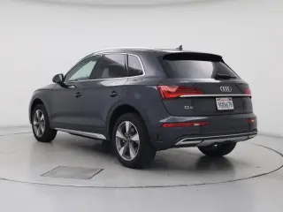Audi Q5 2023 AWD quattro Premium 40 TFSI 4dr SUV