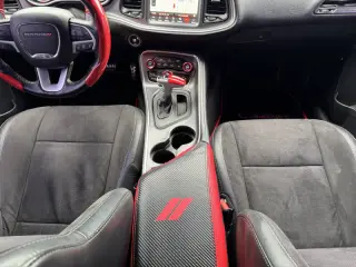 2018 Dodge Challenger 392 HEMI Scat Pack Shaker
