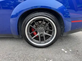 2018 Dodge Challenger 392 HEMI Scat Pack Shaker