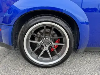2018 Dodge Challenger 392 HEMI Scat Pack Shaker