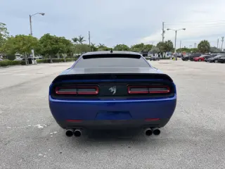 2018 Dodge Challenger 392 HEMI Scat Pack Shaker