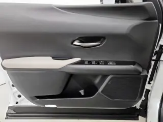 Lexus UX 250h 2024 4dr Crossover