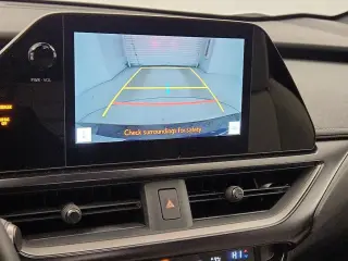 Lexus UX 250h 2024 4dr Crossover