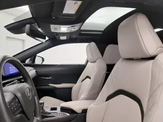 Lexus UX 250h 2024 4dr Crossover
