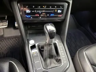 Volkswagen Tiguan 2022 AWD SEL R-Line 4Motion 4dr SUV