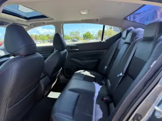 2021 Nissan Altima 2.0 SR