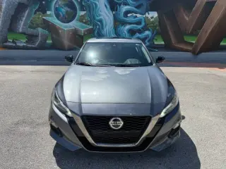 2021 Nissan Altima 2.0 SR
