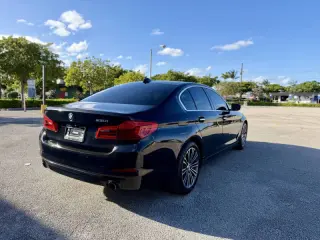 2018 BMW 5 Series 530i