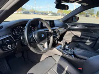 2018 BMW 5 Series 530i