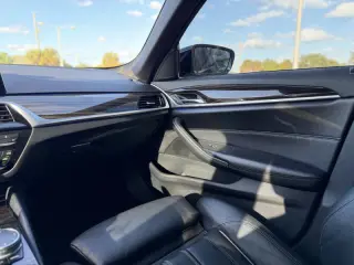 2018 BMW 5 Series 530i