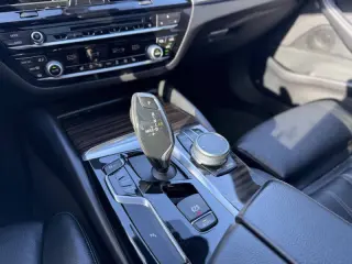 2018 BMW 5 Series 530i