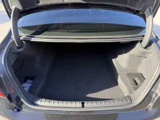 2018 BMW 5 Series 530i