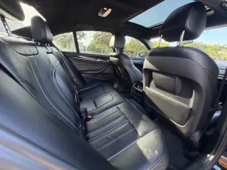2018 BMW 5 Series 530i