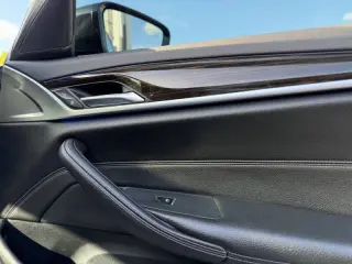 2018 BMW 5 Series 530i