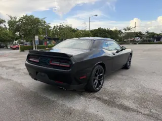 2022 Dodge Challenger SXT