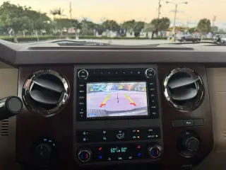 2011 Ford F-350 Super Duty King Ranch