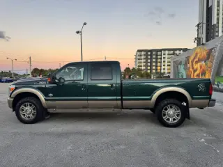 2011 Ford F-350 Super Duty King Ranch