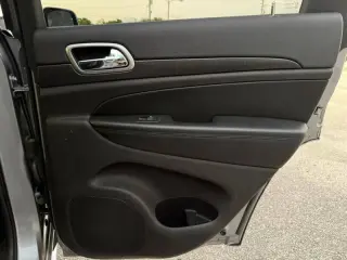 2017 Jeep Grand Cherokee Altitude
