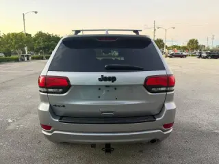 2017 Jeep Grand Cherokee Altitude