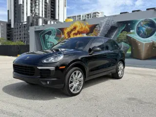 2018 Porsche Cayenne Platinum Edition