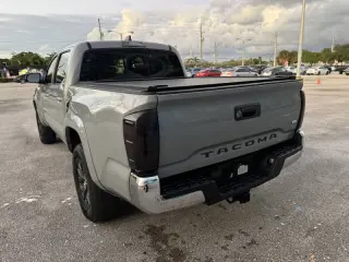 2020 Toyota Tacoma SR5 V6