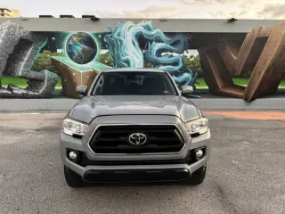 2020 Toyota Tacoma SR5 V6