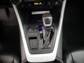 Toyota RAV4 2021 XLE Premium 4dr SUV