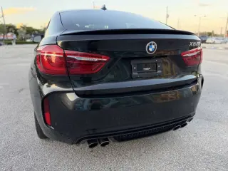 2016 BMW X6 M
