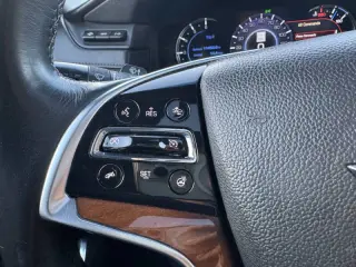 2018 Cadillac Escalade ESV Premium Luxury