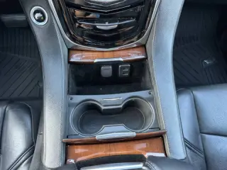 2018 Cadillac Escalade ESV Premium Luxury