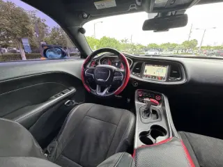 2018 Dodge Challenger 392 HEMI Scat Pack Shaker
