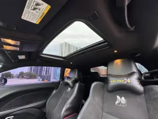 2018 Dodge Challenger 392 HEMI Scat Pack Shaker
