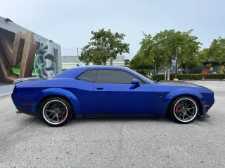 2018 Dodge Challenger 392 HEMI Scat Pack Shaker