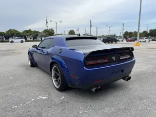 2018 Dodge Challenger 392 HEMI Scat Pack Shaker