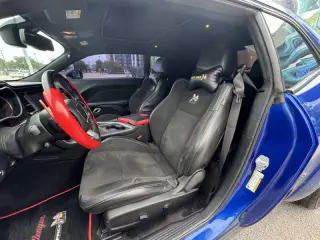 2018 Dodge Challenger 392 HEMI Scat Pack Shaker