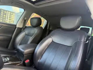 2017 Infiniti QX70