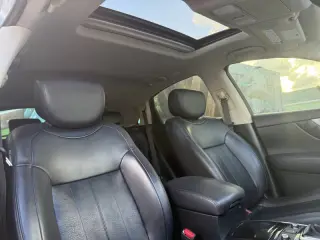 2017 Infiniti QX70