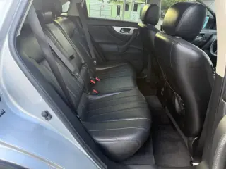 2017 Infiniti QX70